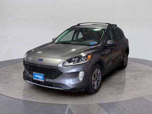 Certified 2022 Ford Escape SEL AWD/4WD image 1