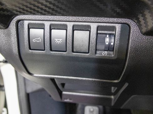 Used 2025 Subaru Ascent Premium AWD/4WD image 32
