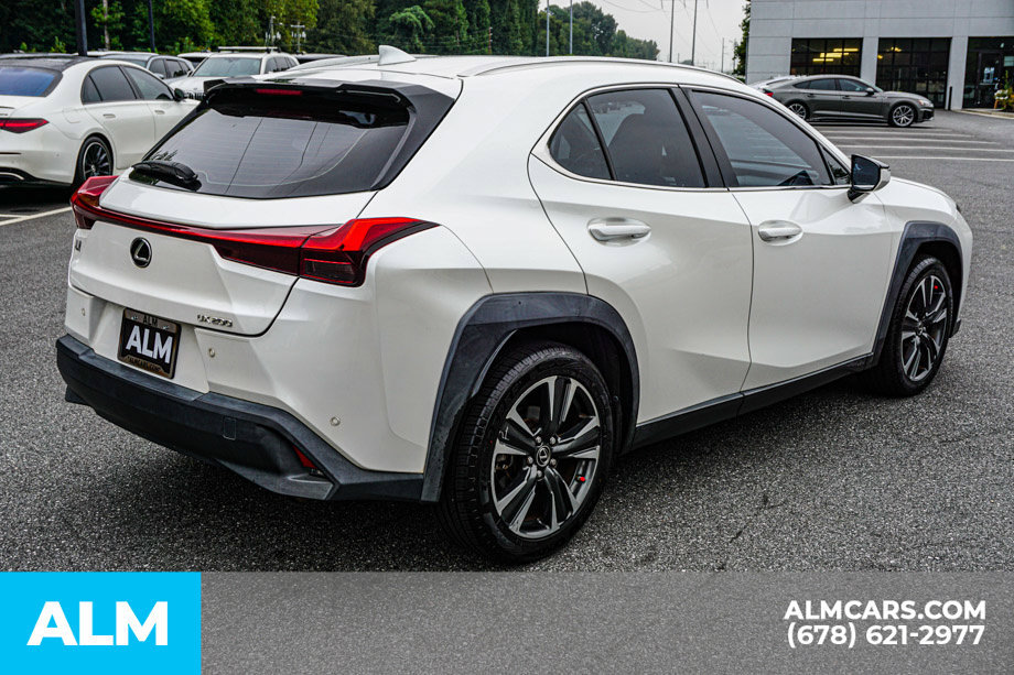 Used 2020 Lexus UX 200 w/ Accessory Package 2 FWD image 5