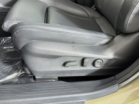 Used 2024 Subaru Outback Limited image 23