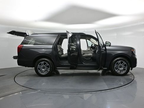 Certified 2025 Ford Expedition Max Active image 5