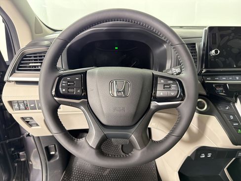 New 2026 Honda Odyssey EX-L image 17