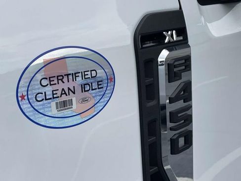New 2026 Ford F450 XL w/ XL Chrome Package RWD image 7