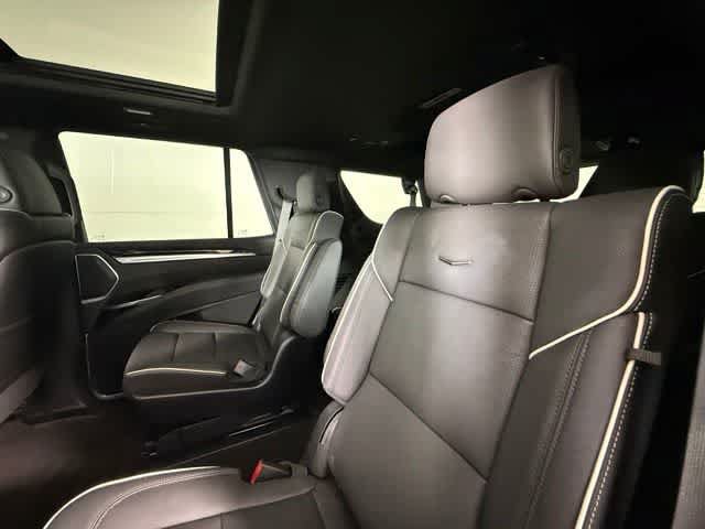 Used 2026 Cadillac Escalade Sport AWD/4WD image 27