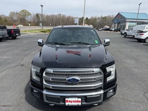 Used 2017 Ford F150 Platinum w/ Equipment Group 701A Luxury image 26