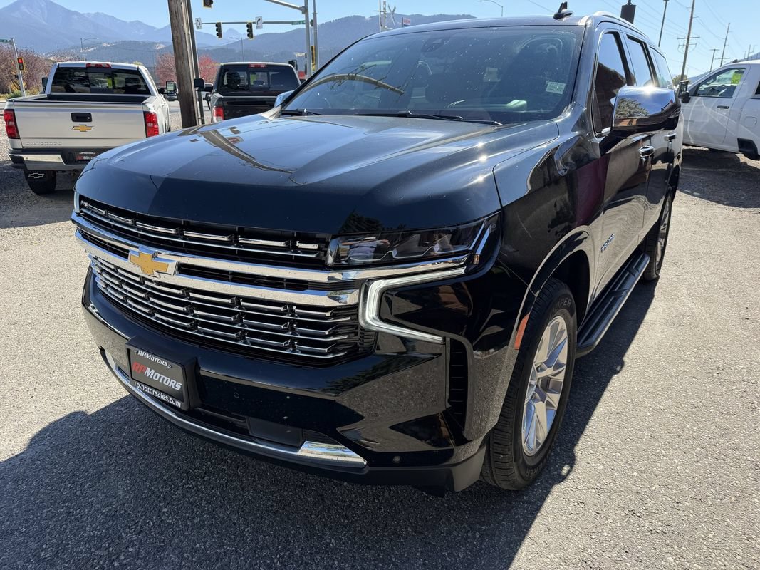 Used 2021 Chevrolet Tahoe Premier w/ Premium Package AWD/4WD image 4