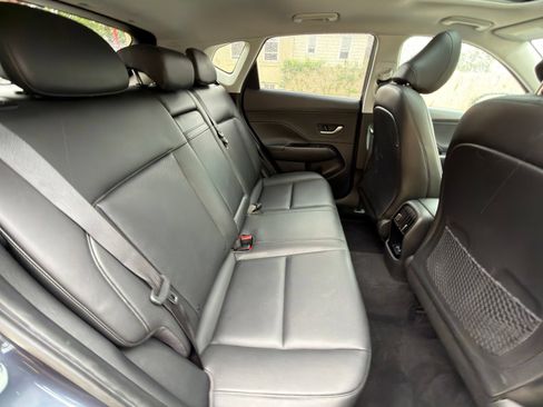 Used 2024 Hyundai Kona Limited AWD/4WD image 21