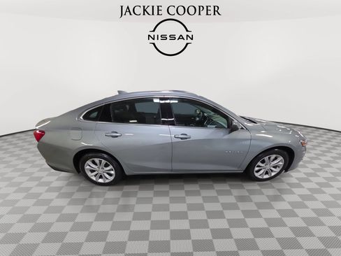 Used 2024 Chevrolet Malibu LT FWD image 4