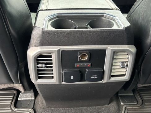 Used 2019 Ford F350 Platinum w/ Platinum Ultimate Package AWD/4WD image 22