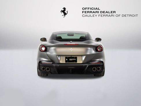 Certified 2023 Ferrari Portofino M RWD image 15