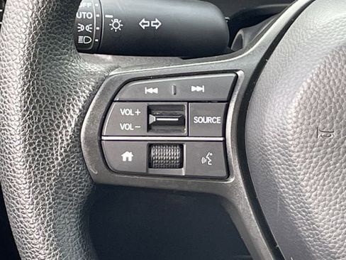 Certified 2025 Honda CR-V EX image 12