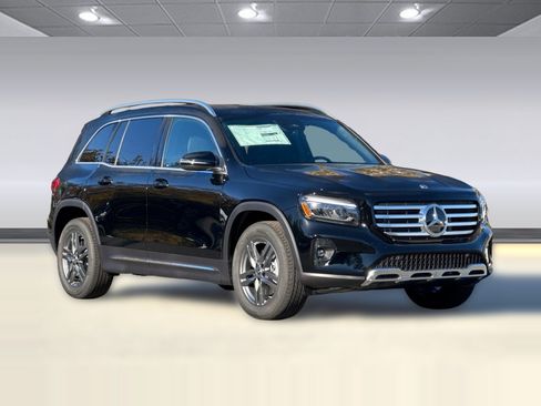 Used 2026 Mercedes-Benz GLB 250 image 6