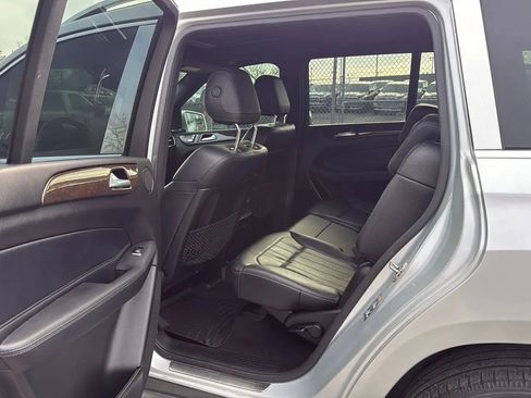 Used 2017 Mercedes-Benz GLS 450 4MATIC image 26