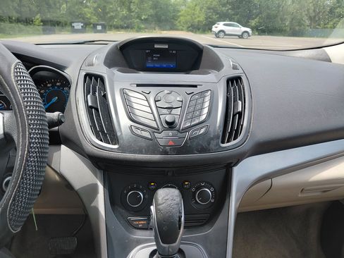Used 2016 Ford Escape SE AWD/4WD image 18