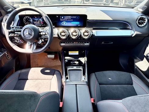 New 2026 Mercedes-Benz GLB 35 AMG 4MATIC image 28