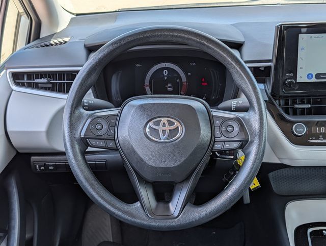 Used 2026 Toyota Corolla LE FWD image 12