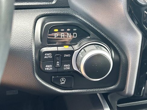 Used 2023 RAM 1500 Big Horn AWD/4WD image 33