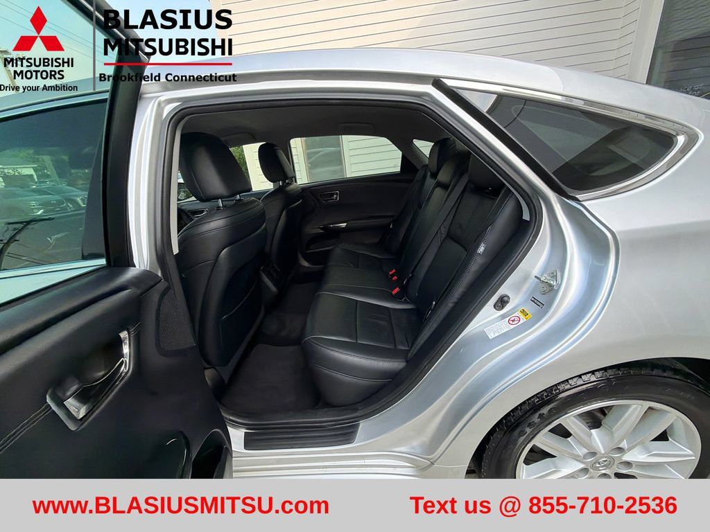 Used 2013 Toyota Avalon XLE FWD image 34