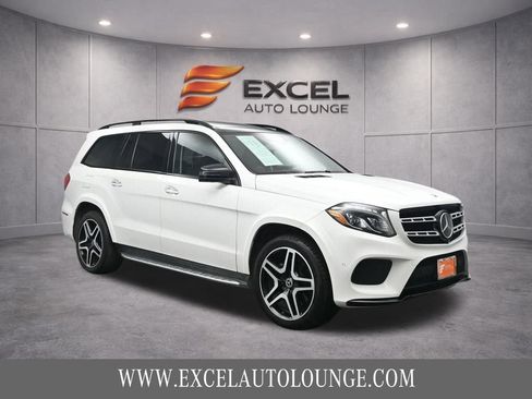 Used 2018 Mercedes-Benz GLS 550 4MATIC w/ Driver Assistance Package image 11