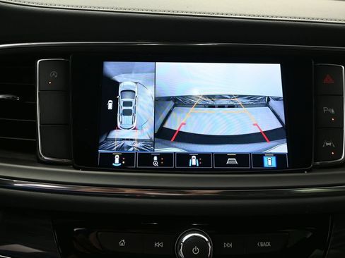 Used 2024 Buick Enclave Premium FWD image 25