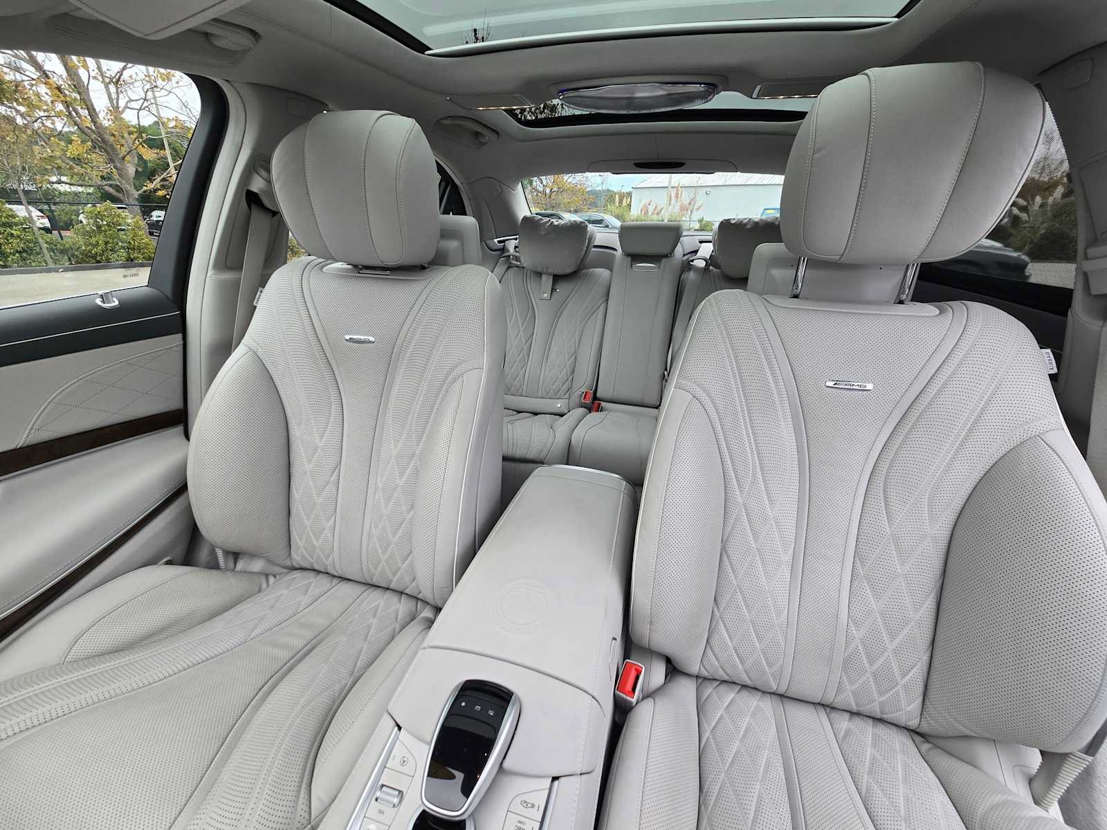 Used 2015 Mercedes-Benz S 65 AMG Sedan image 25