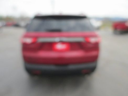Used 2019 Chevrolet Traverse LT image 4