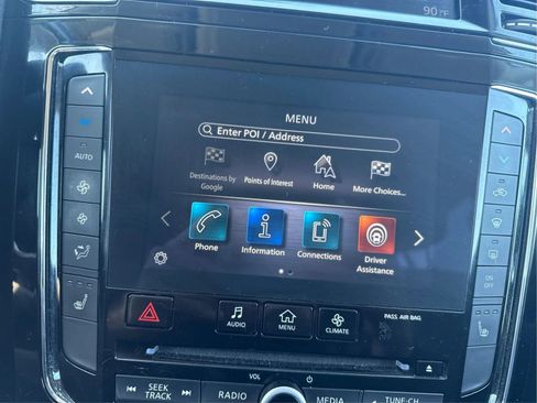 Used 2021 INFINITI QX80 Luxe w/ All-Season Package AWD/4WD image 34