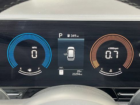 Used 2025 Hyundai Kona SEL image 36