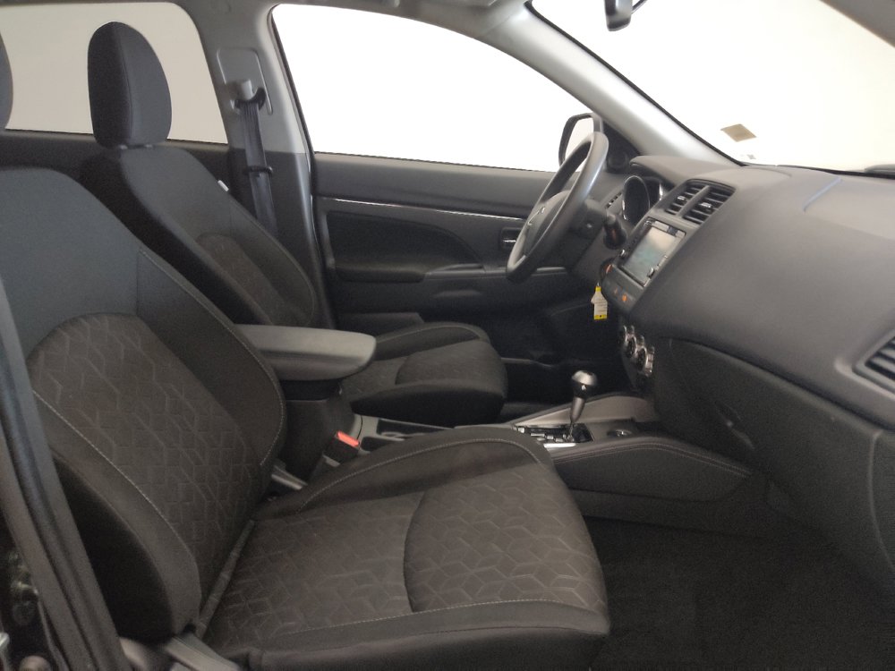 Used 2025 Mitsubishi Outlander Sport AWD image 21