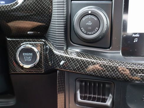 New 2025 Ford F150 Lariat w/ Equipment Group 502A High image 39