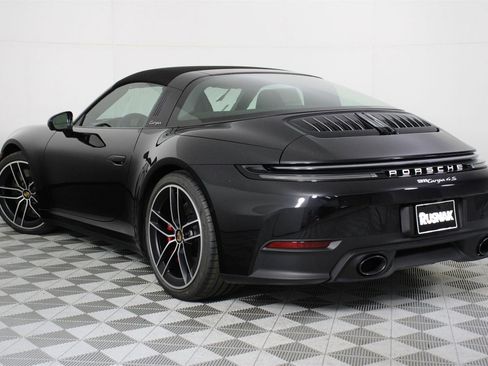 New 2026 Porsche 911 Targa 4S image 3