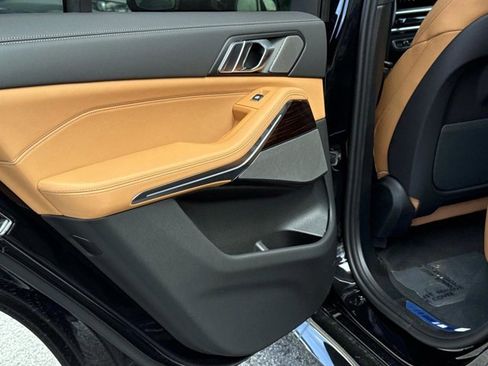 New 2026 BMW X5 xDrive50e w/ M Sport Package AWD/4WD image 13