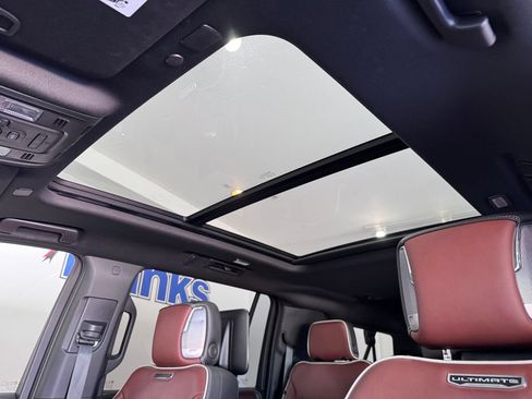 Certified 2023 GMC Yukon XL Denali Ultimate AWD/4WD image 27