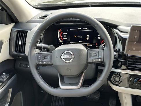 New 2026 Nissan Pathfinder SL FWD image 14