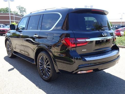 Used 2022 INFINITI QX80 Sensory w/ All-Season Package image 5