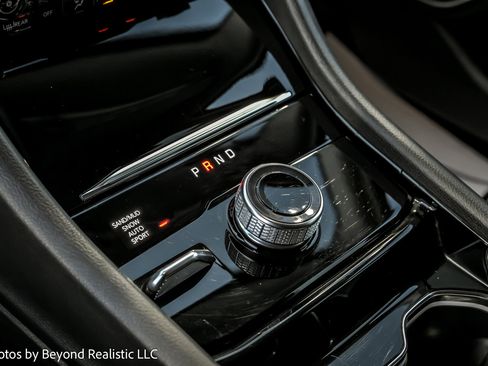 Used 2022 Jeep Grand Cherokee L Limited image 39