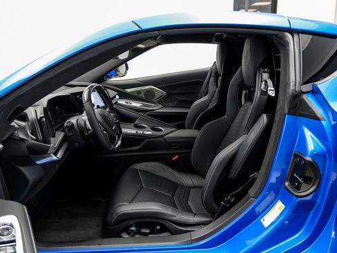 Used 2026 Chevrolet Corvette ZR1 w/ ZR1 Carbon Fiber Aero Package RWD image 10