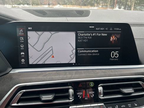 Used 2023 BMW X5 xDrive40i w/ Premium Package image 26