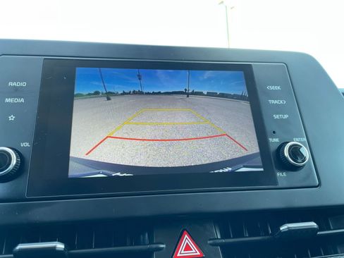 Used 2024 Kia Sportage LX image 23