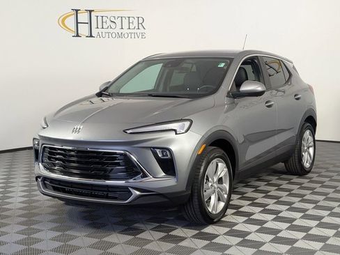 Used 2025 Buick Encore GX Preferred w/ Advanced Technology Package image 4