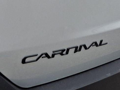 New 2026 Kia Carnival SX FWD image 21