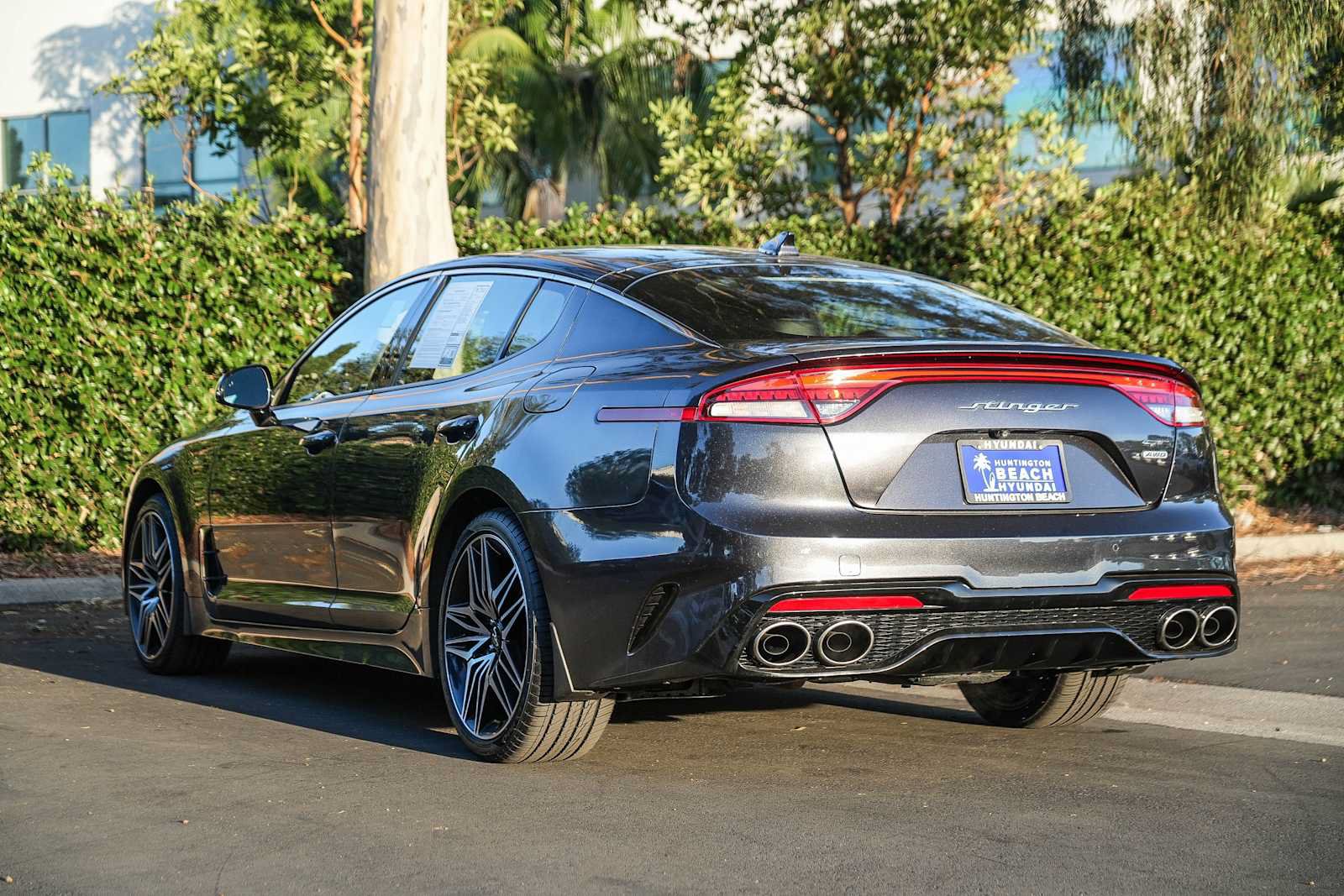 Used 2022 Kia Stinger GT1 AWD/4WD image 7