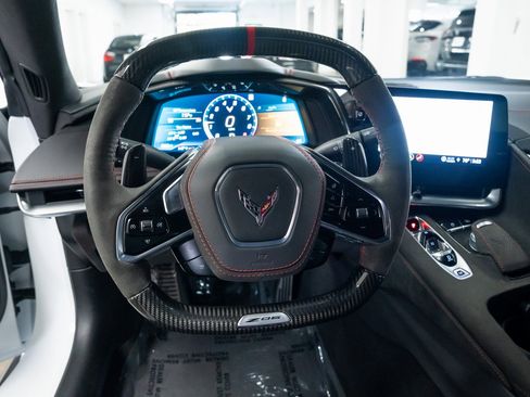 Used 2023 Chevrolet Corvette Z06 image 10