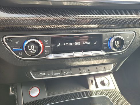 Used 2021 Audi SQ5 Premium Plus w/ Premium Plus Package AWD/4WD image 22