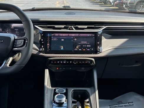 New 2026 Jeep Cherokee Overland image 33