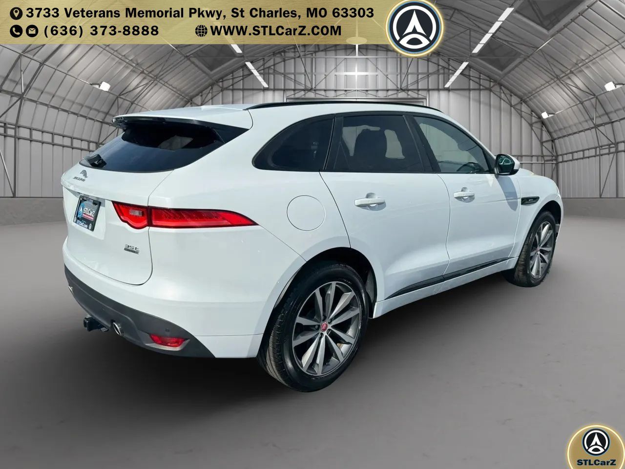 Used 2017 Jaguar F-PACE R-Sport AWD/4WD image 3