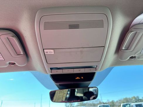 Used 2024 MAZDA CX-50 AWD 2.5 S w/ Weather Package image 31