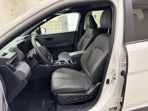 Certified 2026 Subaru Outback Limited XT AWD/4WD image 13