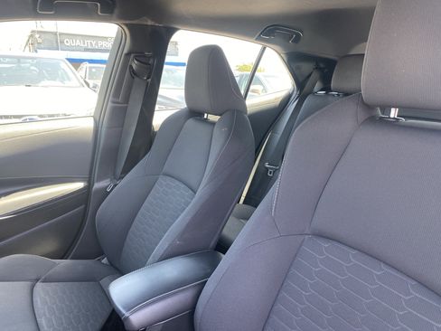 Used 2021 Toyota Corolla SE w/ Carpet Mat Package (TMS) FWD image 16