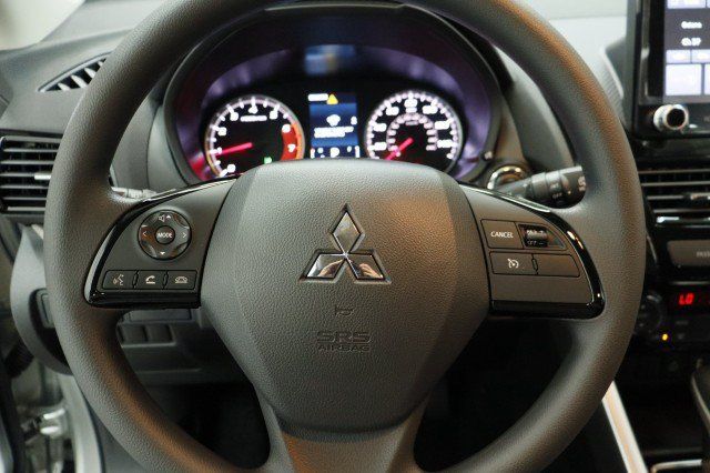 New 2026 Mitsubishi Eclipse Cross LE AWD/4WD image 8